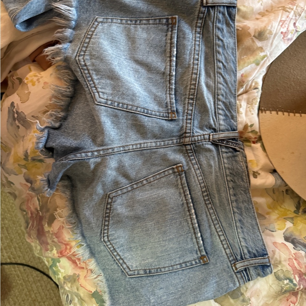 Free people size 26 jean shorts
